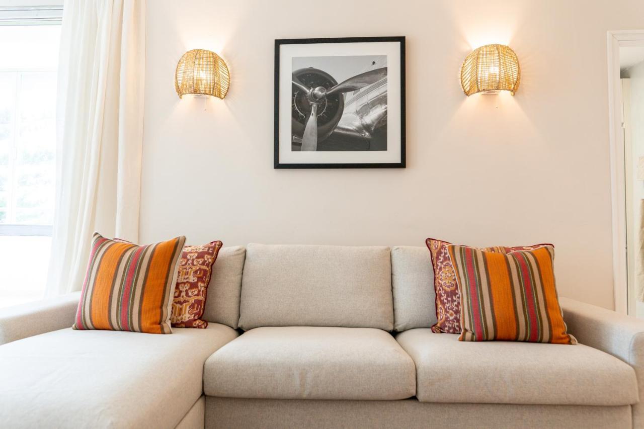 Apartamento En Guadalmina Con Vistas Al Golf Marbella Luaran gambar